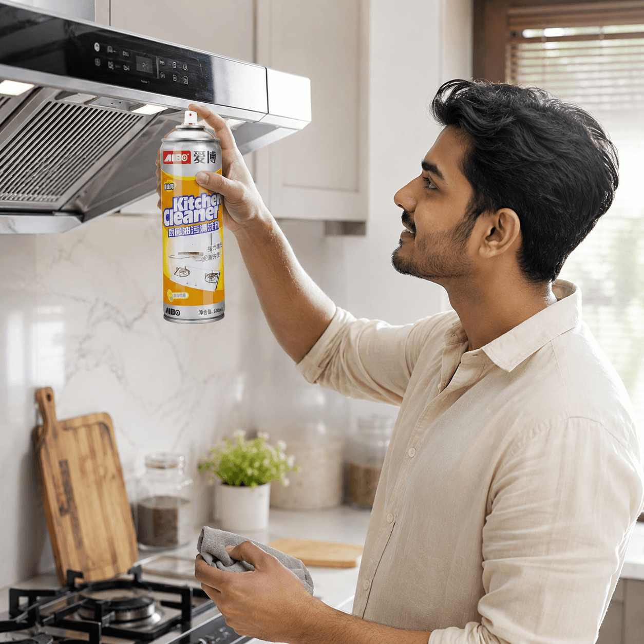 Kitchen Foam Cleaner Spray for Grease & Stains